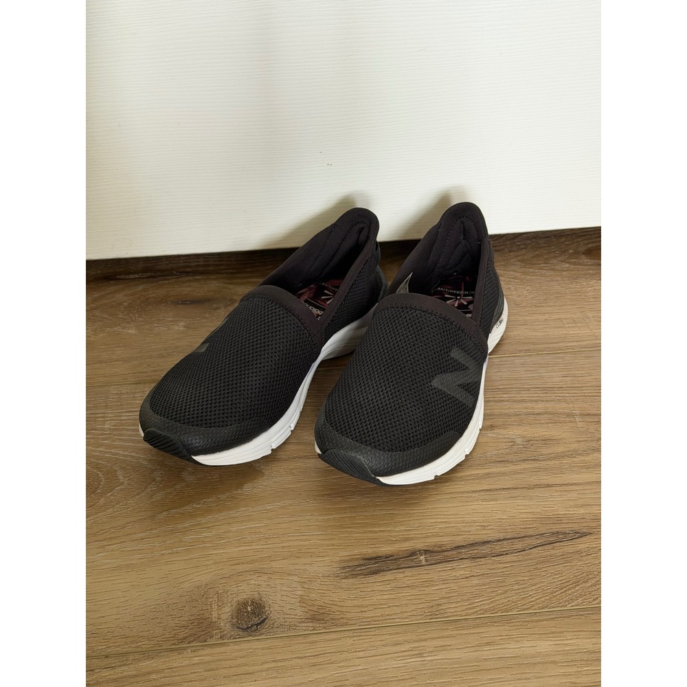 New Balance Isaac Mizrahi Live Womens 7 Black Mesh Slip On Walking Shoes Cush
